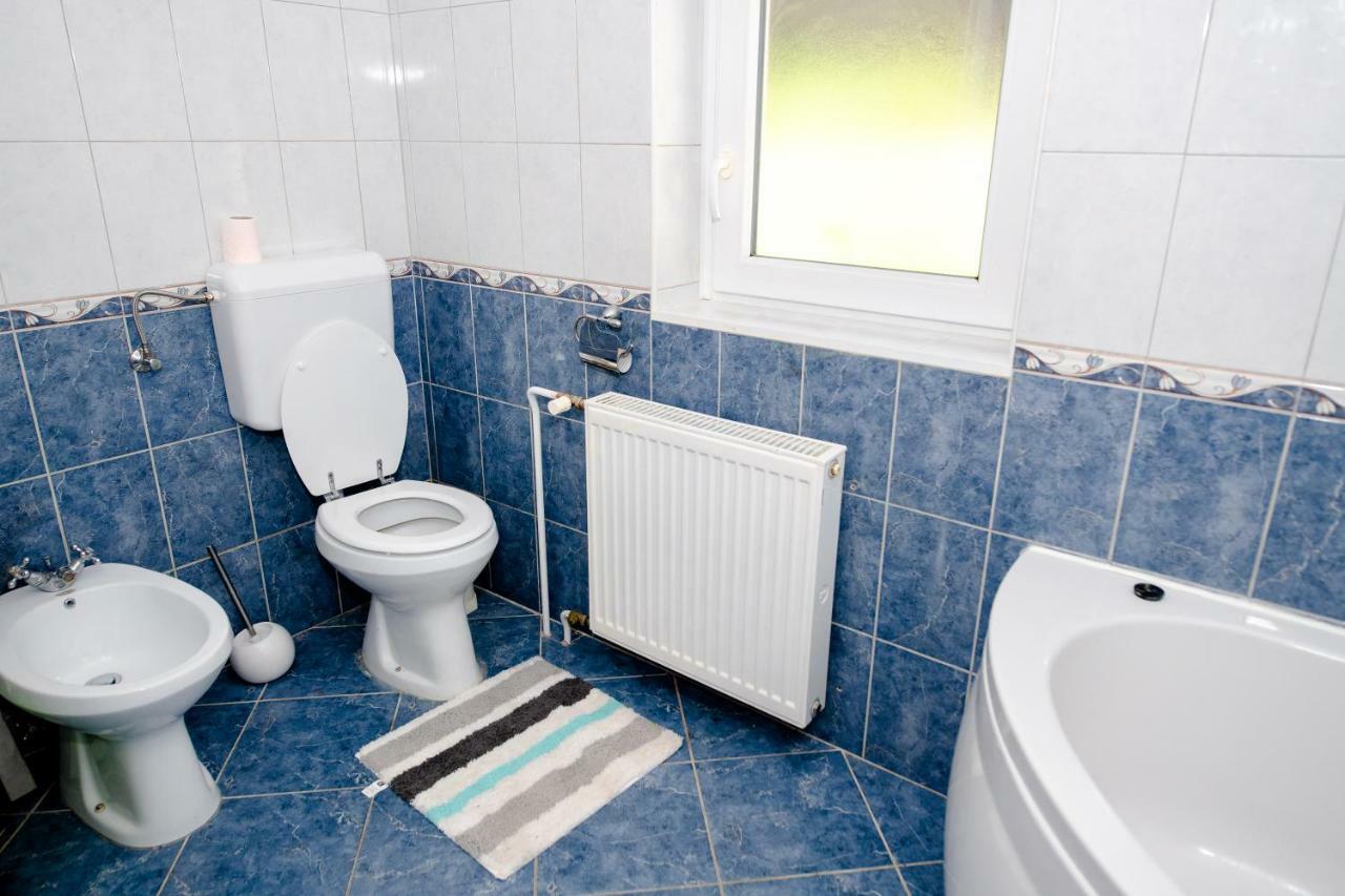 Apartment With View Zirovnica Bagian luar foto